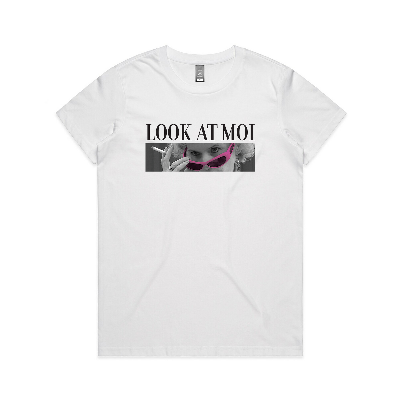 Look At Moi Tee