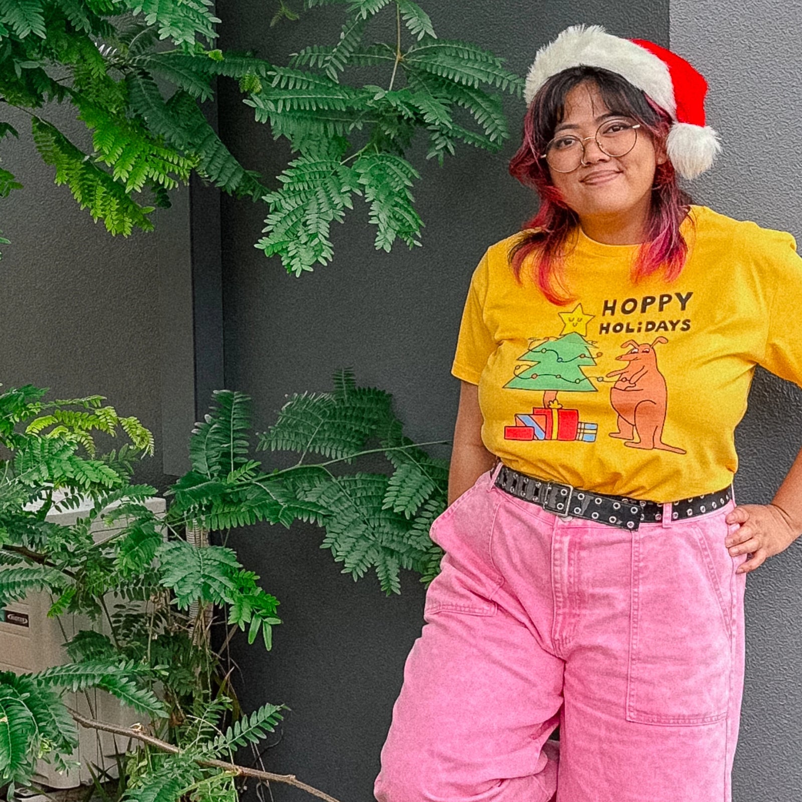 Hoppy Holidays Tee