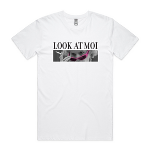 Look At Moi Tee