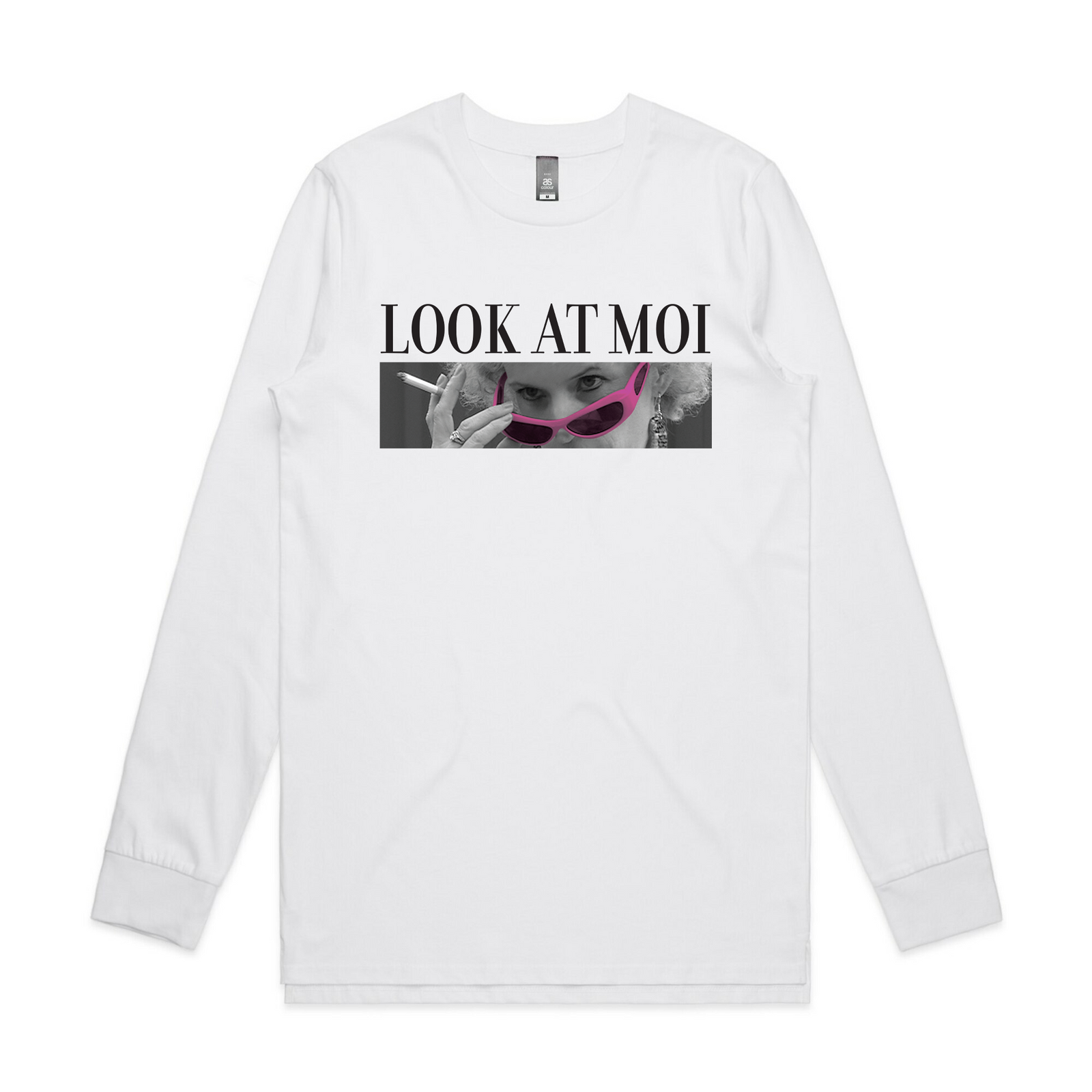 Look At Moi Tee