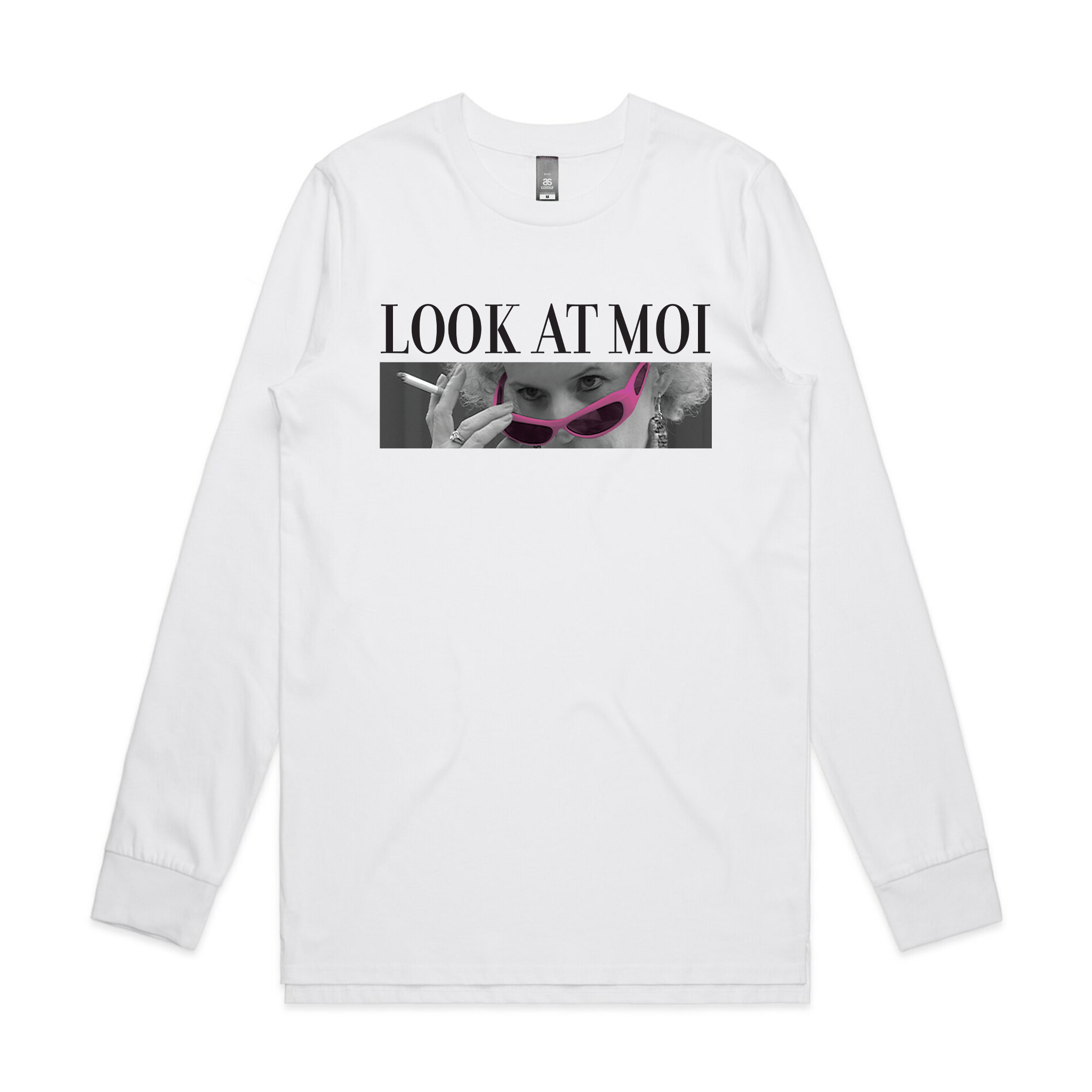 Look At Moi Tee